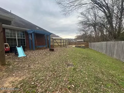 Exterior - 505 Pear Orchard Dr, Brandon, MS 39042 photo 4 of 6