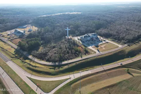 S. Frontage Road, Winona, MS 38967
