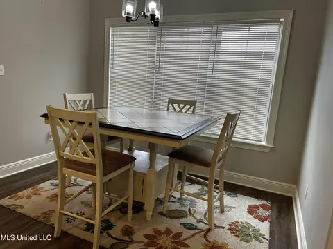 Dining - 1035 Driftwood Rd, Summit, MS 39666 photo 1 of 1