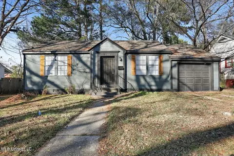 220 Stonewall St, Jackson, MS 39216
