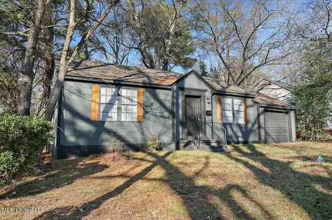 Exterior - 220 Stonewall St, Jackson, MS 39216 photo 2 of 7