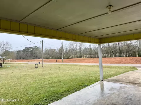 Exterior - 112 Adams Ave, Magee, MS 39111 photo 2 of 2