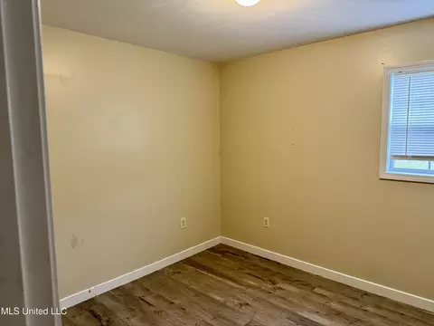 Bedroom - 112 Adams Ave, Magee, MS 39111 photo 3 of 3