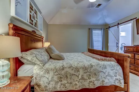 Bedroom - 6665 Sassafras St, Olive Branch, MS 38654 photo 7 of 7