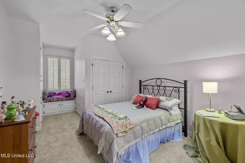 Bedroom - 1 Pond Side Dr, Jackson, MS 39211 photo 2 of 5