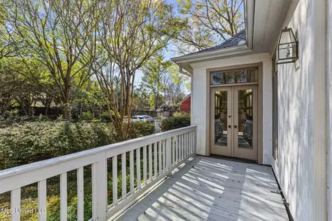 Exterior - 1 Pond Side Dr, Jackson, MS 39211 photo 6 of 17