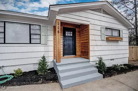 506 Colonial Cir, Jackson, MS 39211