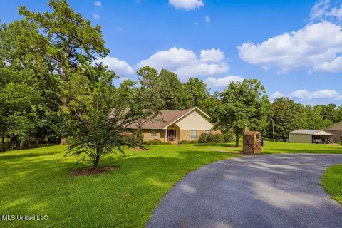 Other - 113 N Mcgregor St, Wiggins, MS 39577 photo 1 of 17