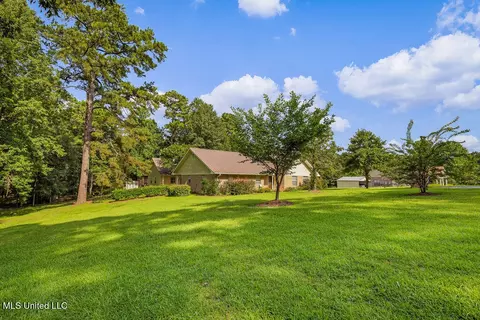Exterior - 113 N Mcgregor St, Wiggins, MS 39577 photo 3 of 10