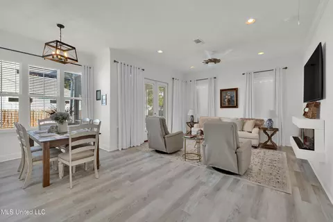 Other - 115 W Third St, Long Beach, MS 39560 photo 2 of 7