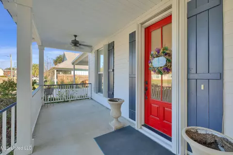 Exterior - 115 W Third St, Long Beach, MS 39560 photo 11 of 14