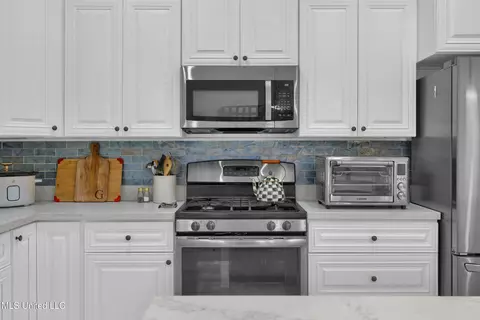 Kitchen - 115 W Third St, Long Beach, MS 39560 photo 2 of 5