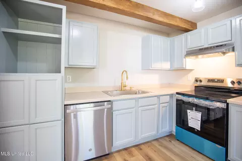 Kitchen - 277 Howell Tanner Chapel Rd, Lucedale, MS 39452 photo 1 of 1