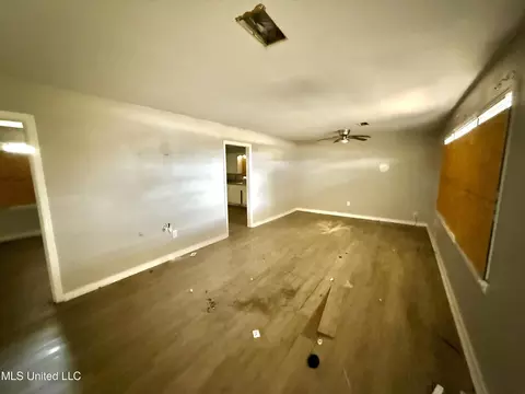 2674 Key St, Jackson, MS 39212 photo 5