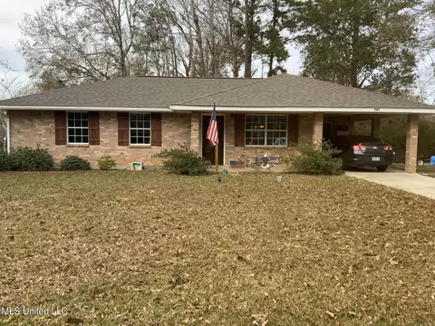 763 Liberty Rd, Picayune, MS 39466