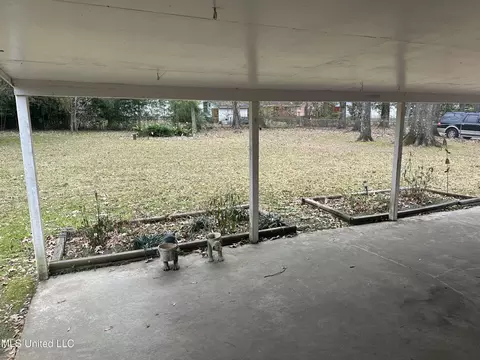 Exterior - 149 Colonial Circle Cir, Jackson, MS 39211 photo 1 of 2