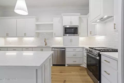 119 Spring Xing, Madison, MS 39110 photo 9