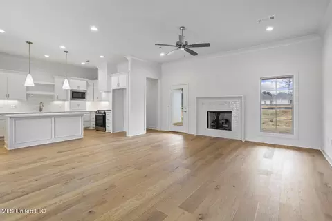 119 Spring Xing, Madison, MS 39110 photo 5