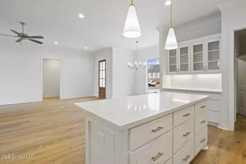 119 Spring Xing, Madison, MS 39110 photo 10