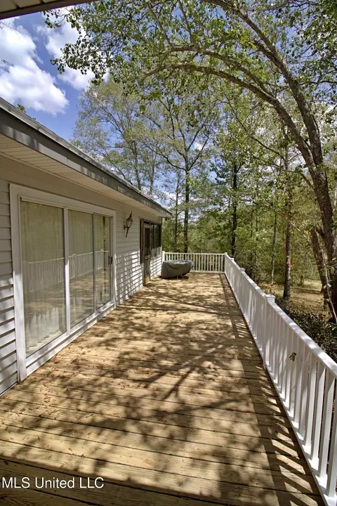 Exterior - 280 Lowery Rd, Sumrall, MS 39482 photo 6 of 11