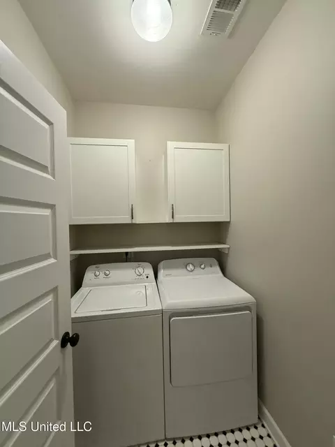 Other - 2070 Aspen Dr, Nesbit, MS 38651 photo 5 of 9
