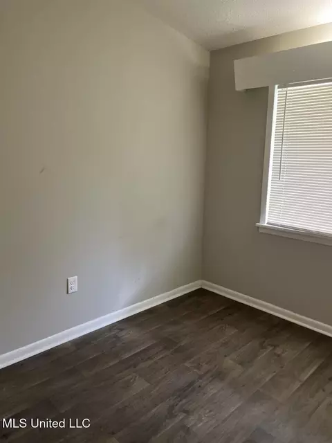 3253 Ridgeland Dr, Jackson, MS 39212 photo 4