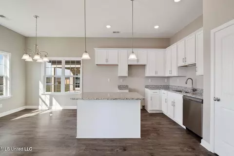 10225 March Meadows Way, Olive Branch, MS 38654 photo 4