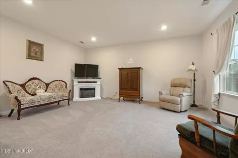 9626 Crape Myrtle Dr, Olive Branch, MS 38654 photo 22