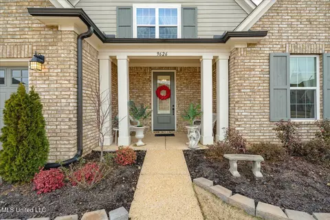 9626 Crape Myrtle Dr, Olive Branch, MS 38654 photo 3