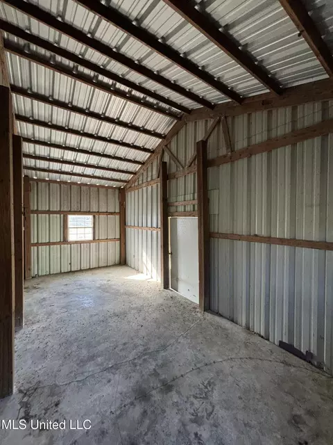 981 Rock Hill Rd, Como, MS 38619 photo 8