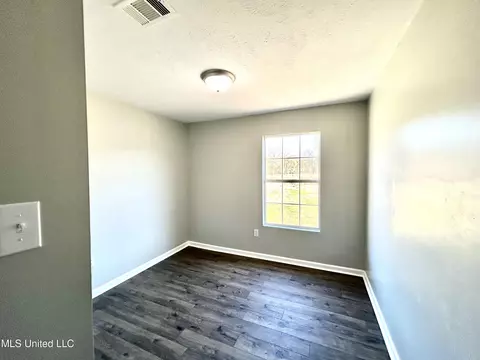 Bedroom - 1033 Ruby Hughes Ln, Utica, MS 39175 photo 1 of 3