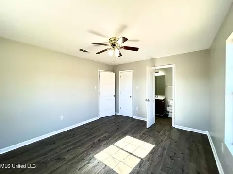 Bedroom - 1033 Ruby Hughes Ln, Utica, MS 39175 photo 3 of 3