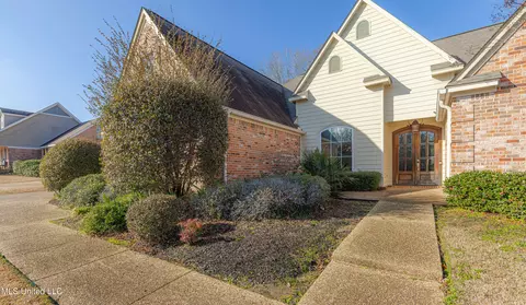 Exterior - 114 Copper Ridge Dr, Brandon, MS 39042 photo 4 of 10