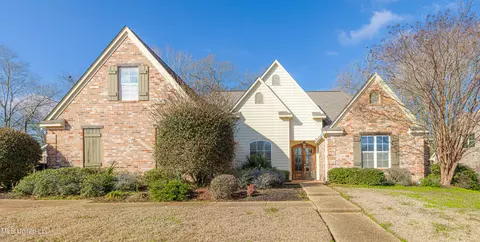 Exterior - 114 Copper Ridge Dr, Brandon, MS 39042 photo 3 of 10