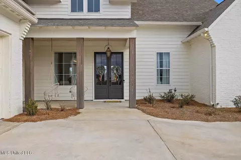 Exterior - 112 Forestview Pl, Madison, MS 39110 photo 3 of 6