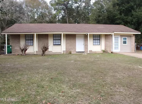 3311 Boston Ave, Pascagoula, MS 39581