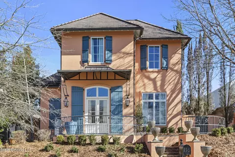 116 Harper St, Ridgeland, MS 39157