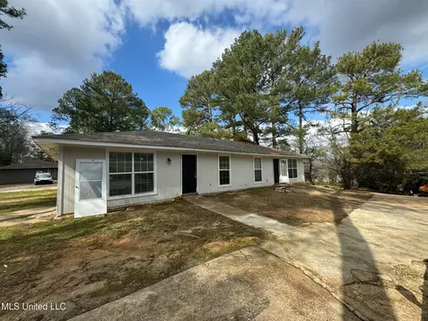 247-49 Lawrence Rd, Jackson, MS 39206