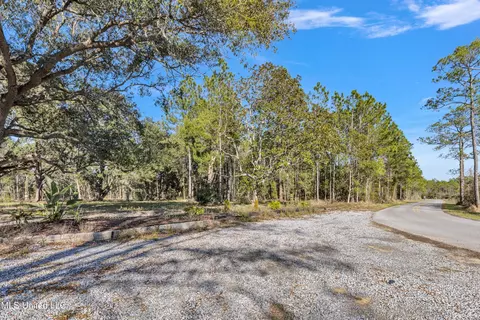 4009 Orange Grove Rd, Moss Point, MS 39562 photo 3