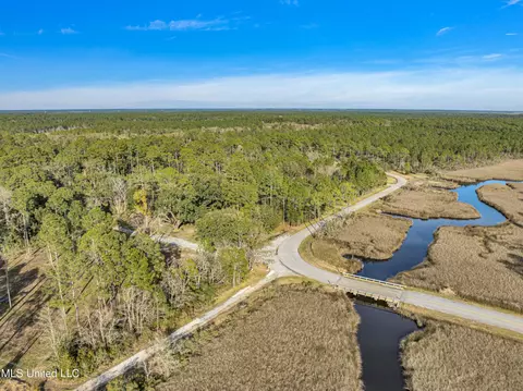 4009 Orange Grove Rd, Moss Point, MS 39562 photo 17