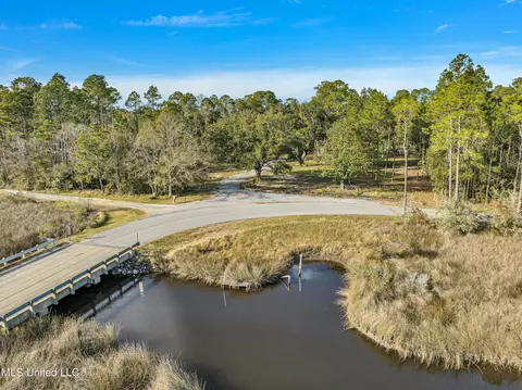 4009 Orange Grove Rd, Moss Point, MS 39562 photo 8