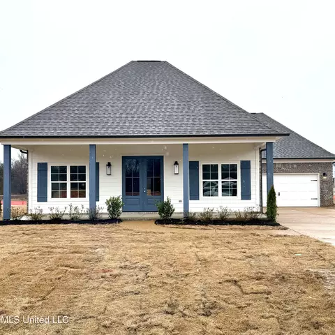 747 Wells Dr, Hernando, MS 38632