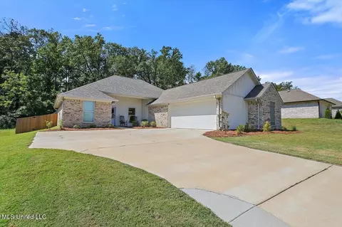 Exterior - 125 Allie Ln, Canton, MS 39046 photo 2 of 7