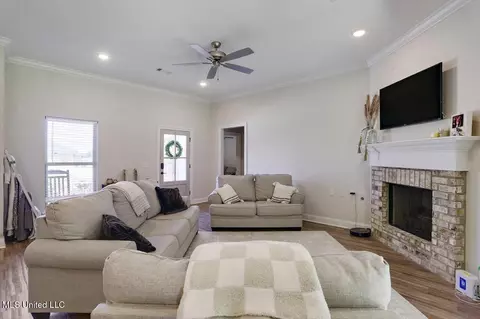 Living - 125 Allie Ln, Canton, MS 39046 photo 1 of 1