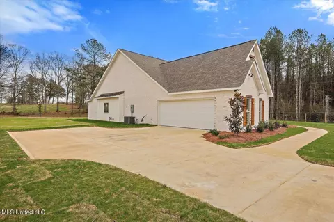 102 Ole Magnolia Dr, Brandon, MS 39042 photo 4