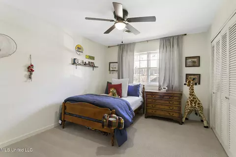 Bedroom - 5405 Charter Oak Place Pl, Jackson, MS 39211 photo 3 of 4