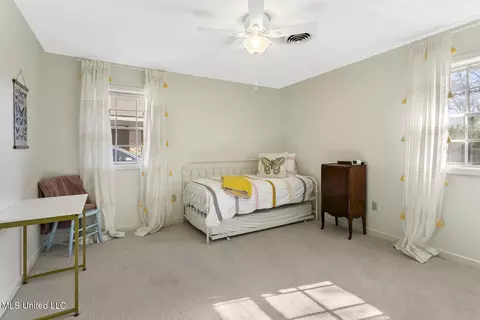 Bedroom - 5405 Charter Oak Place Pl, Jackson, MS 39211 photo 4 of 4