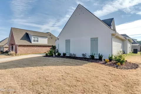 Exterior - 206 Bridge Ct, Madison, MS 39110 photo 12 of 13