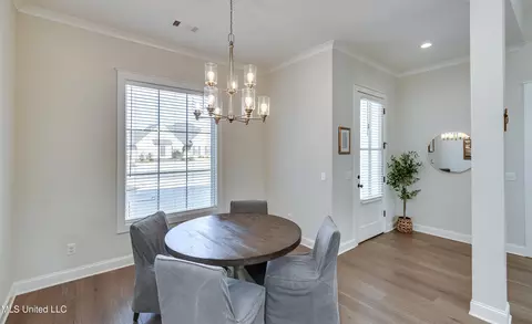 Dining - 206 Bridge Ct, Madison, MS 39110 photo 2 of 4