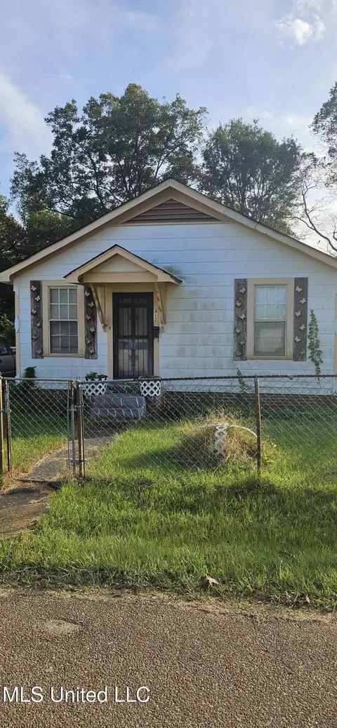 412 E Semmes St, Canton, MS 39046 photo 8